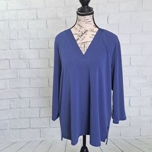 Banana Republic navy blouse